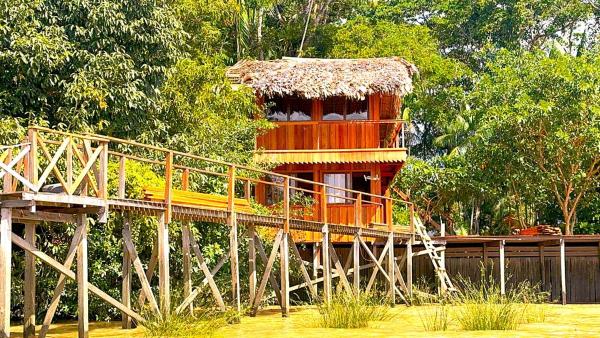 Jambu Hostel Combu, Reservar  Hotéis em Northern Brazil com piscina, Piscina