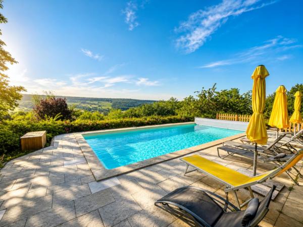Clos de Fougères - Chambres d'hôtes, Reservar  Hotéis em Montoillot com Piscina, Piscina