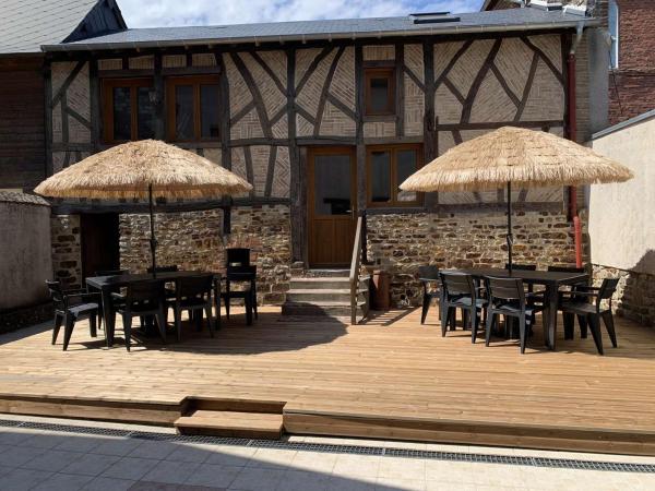 La cour Royale, Reservar  Forges-les-Eaux 