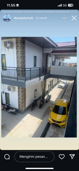 Azka house, Reservar  Sultan Syarif Kasim II International Airport Sumatra