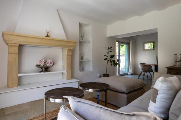 Gîte Terrasse, Reservar  Hotéis em Luberon com piscina, Piscina