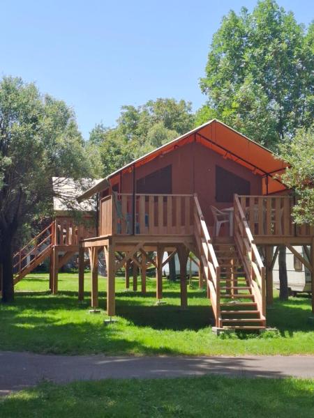 Camping Au Bord de Loire, Reservar  Gennes-Val-de-Loire 