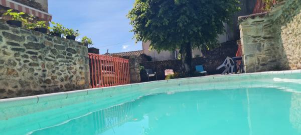 Chambre d'hote Gîte Le Tilleul, Reservar  Le Martinet Cévennes