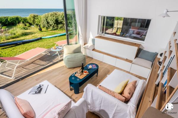 Villa Ponant 5 étoiles à Doëlan, piscine face mer, Reservar  Clohars-Carnoët Finistère