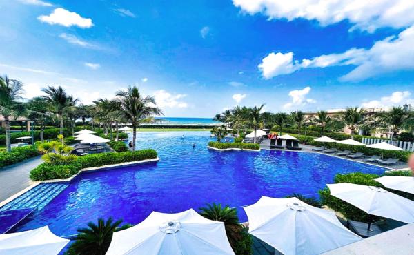 SUNNY - Resort Villas & City Apartments 2, Reservar Apartamento Hotéis em Khanh Hoa com piscina, Piscina