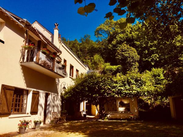 Le Clos Rabelais, Reservar   