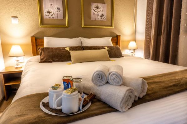 Clarina All Seasons Rooms & Apartments, Reservar Apartamento Hotéis em Krushevo com estacionamento, Estacionamento