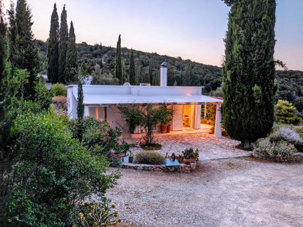 Villa Buras, Reservar  Skinária Zaquintos