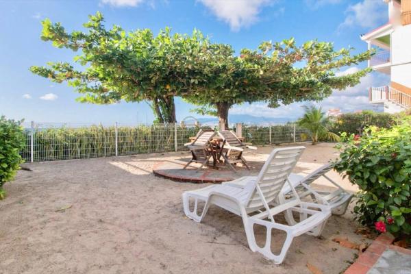 Villa bougainvillier, Reservar  Hotéis em Le Marin com estacionamento, Estacionamento
