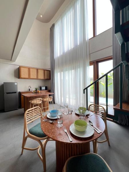 La Lita Villas Canggu 5, Reservar  Hotéis em Bali com piscina, Piscina