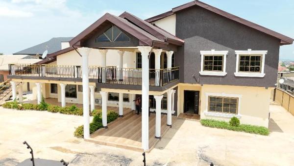 Royal Galaxy Hotel, Reservar  Kumasi Gana