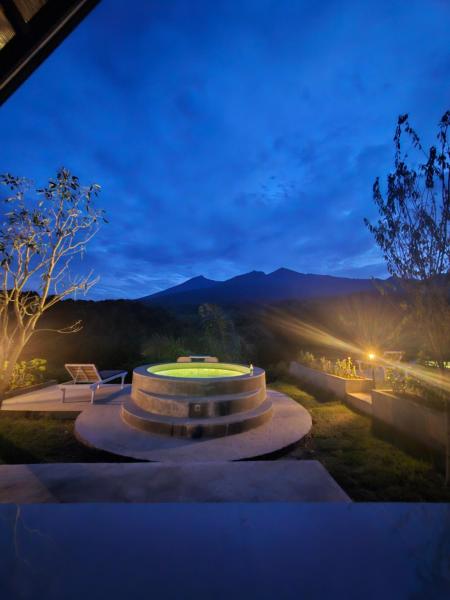 Senaru Paradise, Reservar  Hotéis em Senaru com piscina, Piscina