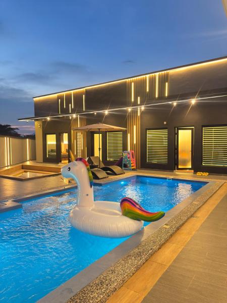 LYL 108 Private Pool Villa, Reservar  Ipoh Perak