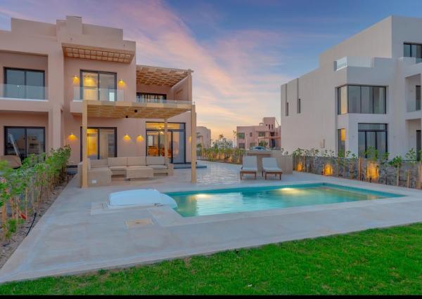Ollystays Heated Pool 3BR Villa, Nanny Room! Ancient Hills, Reservar  Hotéis em Mar Vermelho com piscina, Piscina