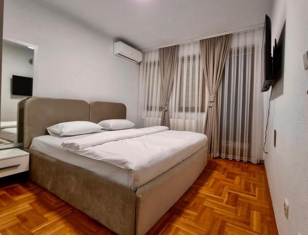 Eden Guesthouse Peja, Reservar  Peja Kosovo