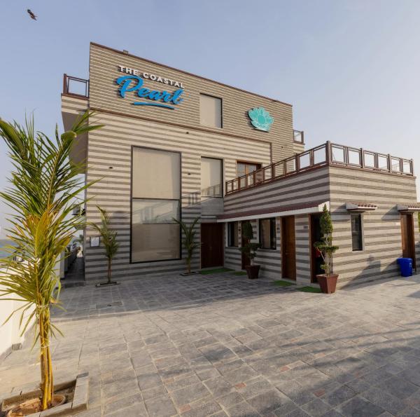 The Coastal Pearl, Reservar  Hotéis em Carachi com Piscina, Piscina