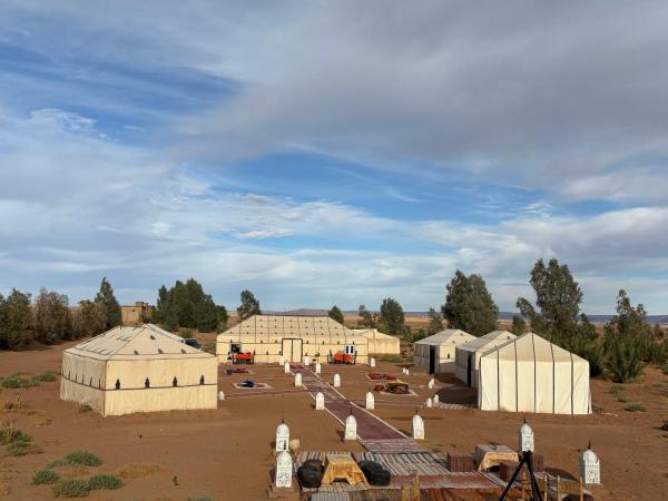 LUNA LLENA Desert Camp Merzouga, Reservar  Merzouga 