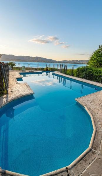 Cabañas Lago Azul, Reservar  Hotéis em Córdoba com piscina, Piscina