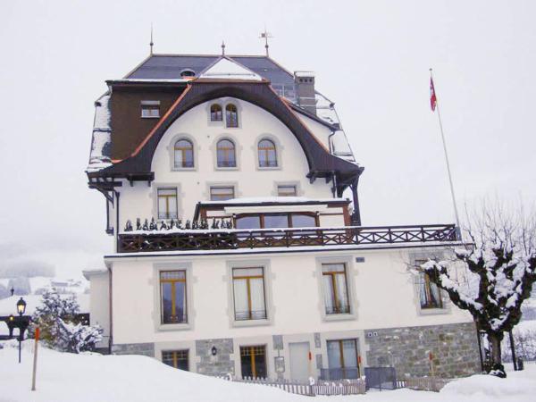 Charming Swiss Village Home With Pool Spa, Reservar  Hotéis em Vaud com Piscina, Piscina