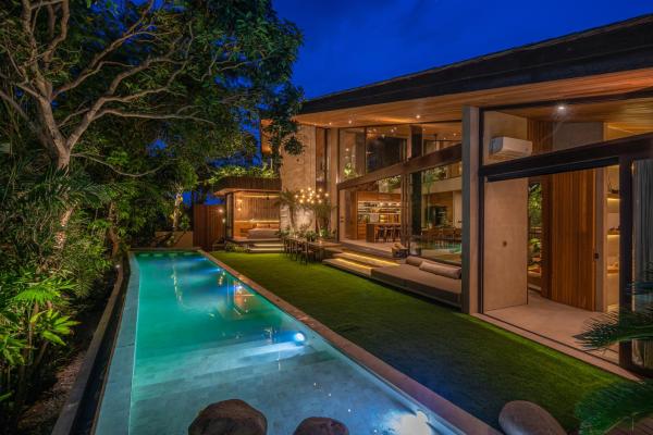 House Terra - 5BR Tropical Pool Villa in Pererenan, Reservar  Hotéis em Bali com piscina, Piscina