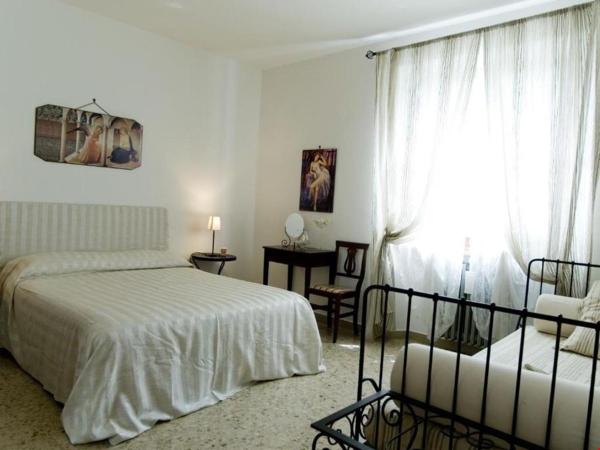 La Rocca, Reservar  Pergola 