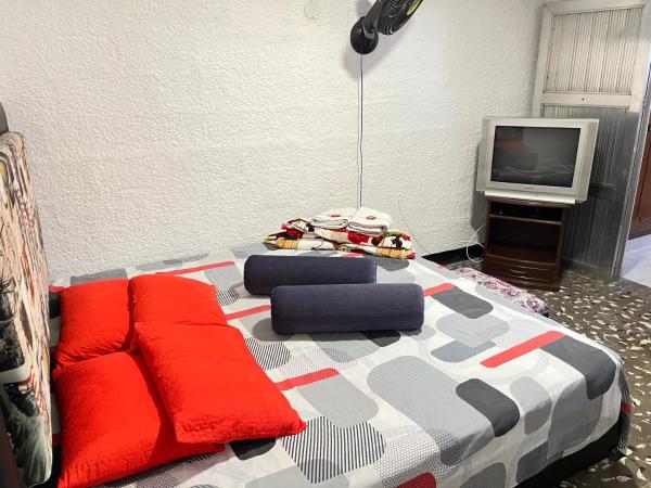 Hostal Monarca, Reservar  Medellín Antioquia