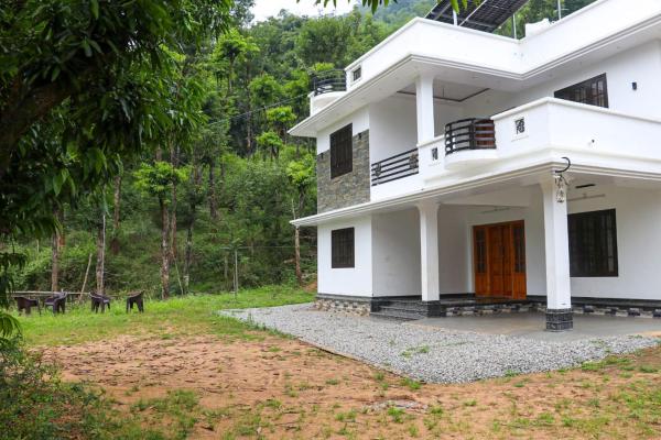 Surya Homestay, Reservar  Marayoor Nova Deli