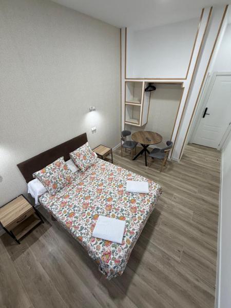 Hospedaje -Canal de Suez 11 B-Local, Reservar  Madrid Comunidade de Madrid