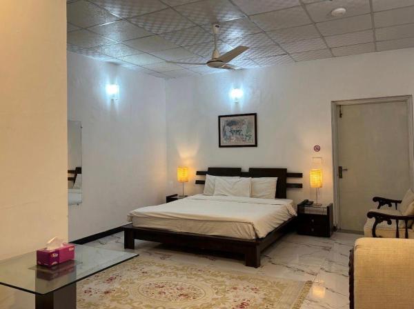 Capital Grande Guest House, Reservar  Islāmābād Paquistão