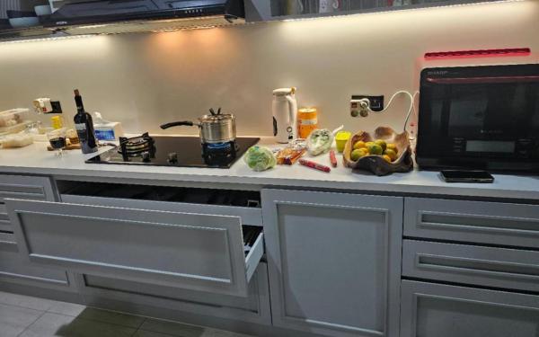 4BR Art Gallery Villa Vimala Hills Sentul, Reservar  Cipaok West Java