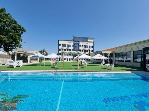 Хотел Глобал Палас, Reservar  Hotéis em Haskovo com piscina, Piscina