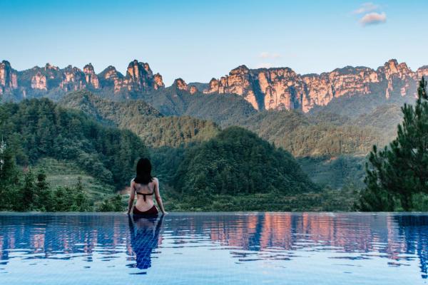 Forest Villa at Sunrise Resort, Reservar  Xinglong Hunan