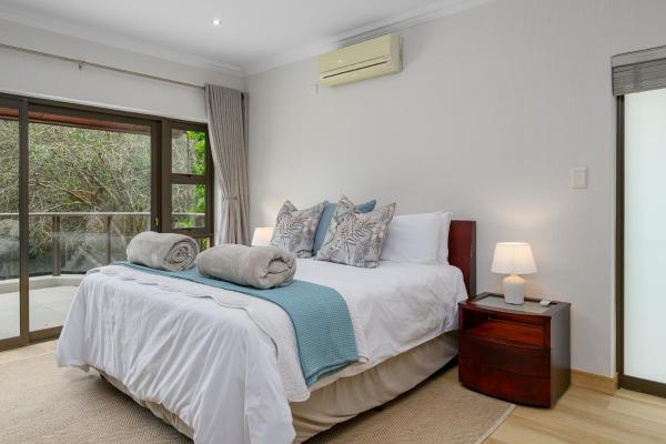 San Lameer Villa 401 - 4 Bedroom Deluxe - 8 Pax - San Lameer Rental Agency, Reservar  Hotéis em KwaZulu-Natal com piscina, Piscina