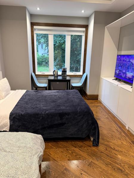 Modern House in Toronto, Reservar  North York Toronto