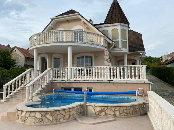 A- Villa, Reservar  Balatonfüred 