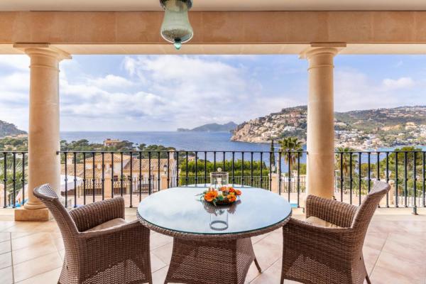 Villa Violi, Reservar  Hotéis em Maiorca com Estacionamento, Estacionamento
