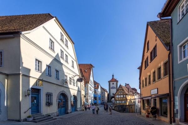 Gästehaus Plönlein - Hotel Goldener Hirsch Rothenburg, Reservar  Hotéis em Baviera com Estacionamento, Estacionamento