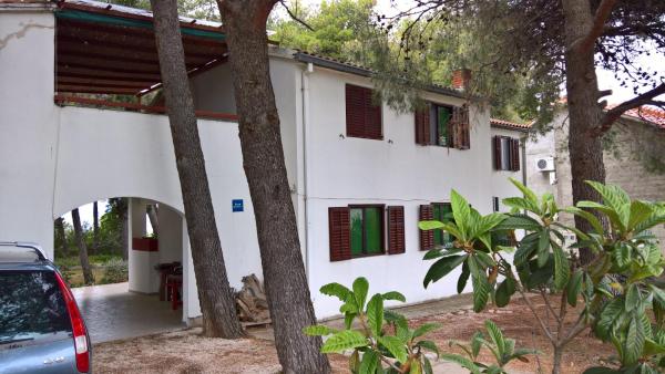 Apartments Vera - Mirca, Reservar Apartamento Mirce 