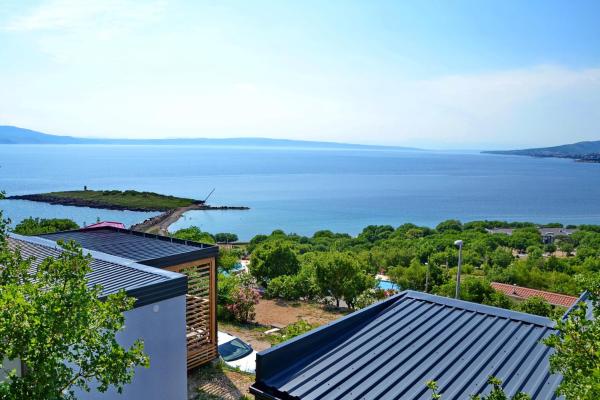 Mobile Homes Mediteran Campsite Klenovica, Reservar  Hotéis em Kvarner com Piscina, Piscina