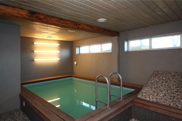 Sophia Villa, Reservar  Hotéis em Pärnumaa com Piscina, Piscina