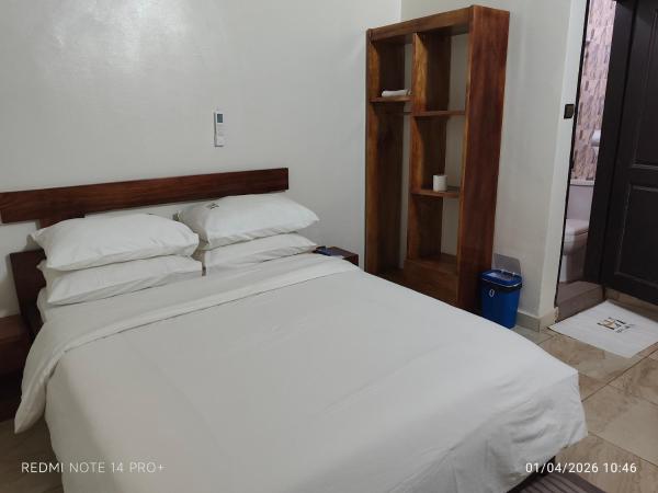 ERYL Hôtel, Reservar  Yamussucro Costa do Marfim