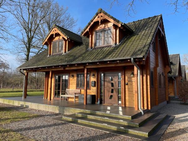 Villa with Sauna & Tub, Reservar  Den Ham Twente