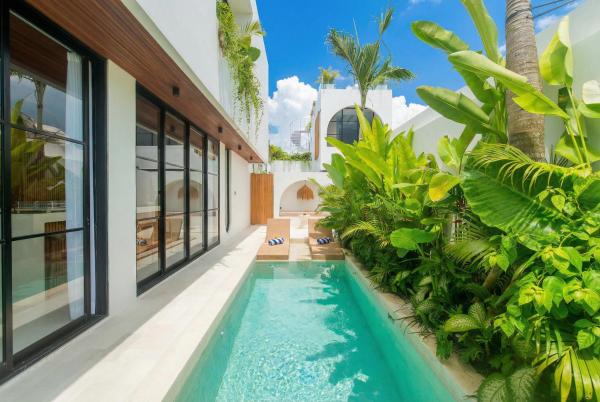 2BR Villa Near Cemagi Beach with Ricefield View, Reservar  Hotéis em Cemagi com piscina, Piscina