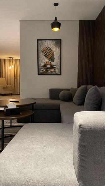 AVENAIR LUXURIOUS EXECUTIVE APARTMENTS By ALVIS SUITE, Reservar Apartamento Hotéis em Lahore com Piscina, Piscina
