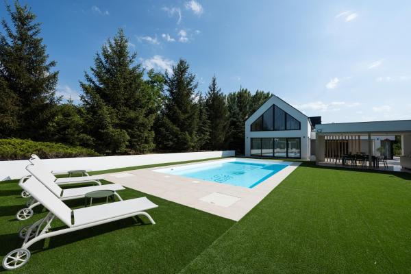 Kálló Villa, Reservar  Hotéis em Northern Great Plain com piscina, Piscina