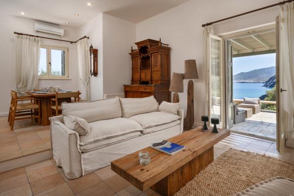 Horizon Beach House by Andros Villas Collection, Reservar  Andros Island South Aegean