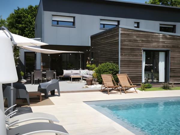 Chambres d'hotes La Fée Maison, Reservar Hotel Hotéis em Bretanha com Piscina, Piscina