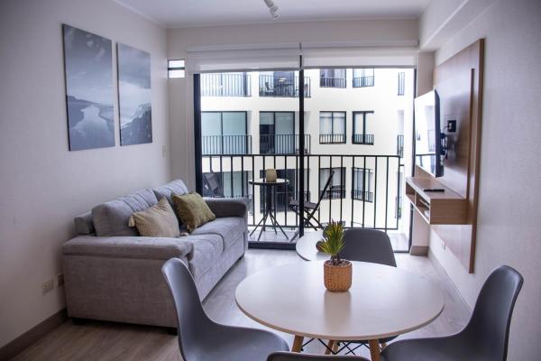 Plaza by Wynwood House, Reservar  San Isidro 