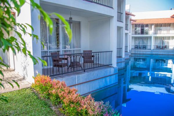 The Covanro Airport Hotel - Katunayake, Reservar Hotel Veyangoda Gampaha District