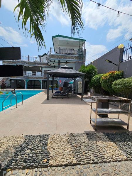 Crestscente Skye Villa Resort, Reservar  Pañgil Luzon